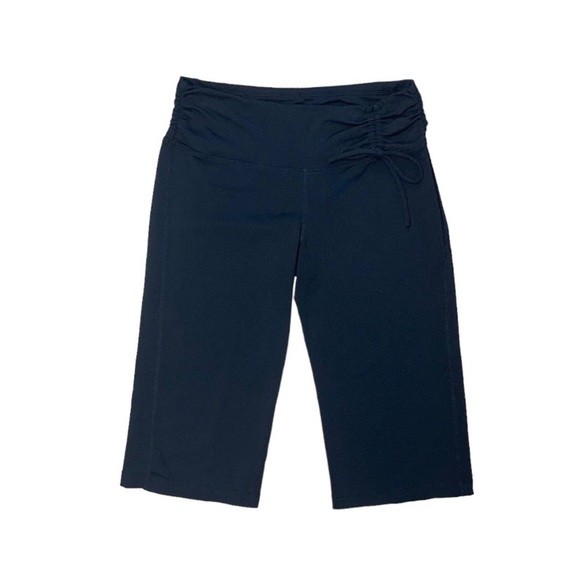 Prana Long Shorts‎ Women's Size Extra Small XS Black Capris Cropped Ruching  Tie - Picture 1 of 8